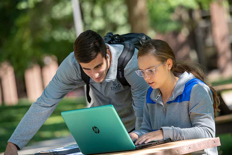 Students in quad