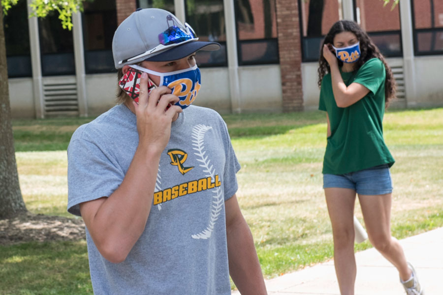 Students Outside with Masks
